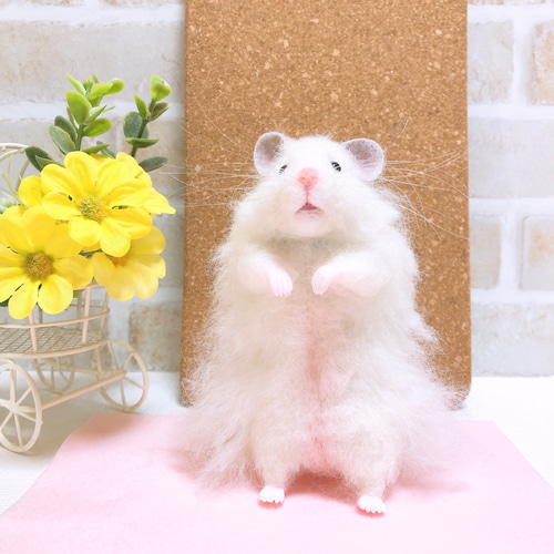 パールホワイト ジャンガリアン*ハムスター* (羊毛フェルト