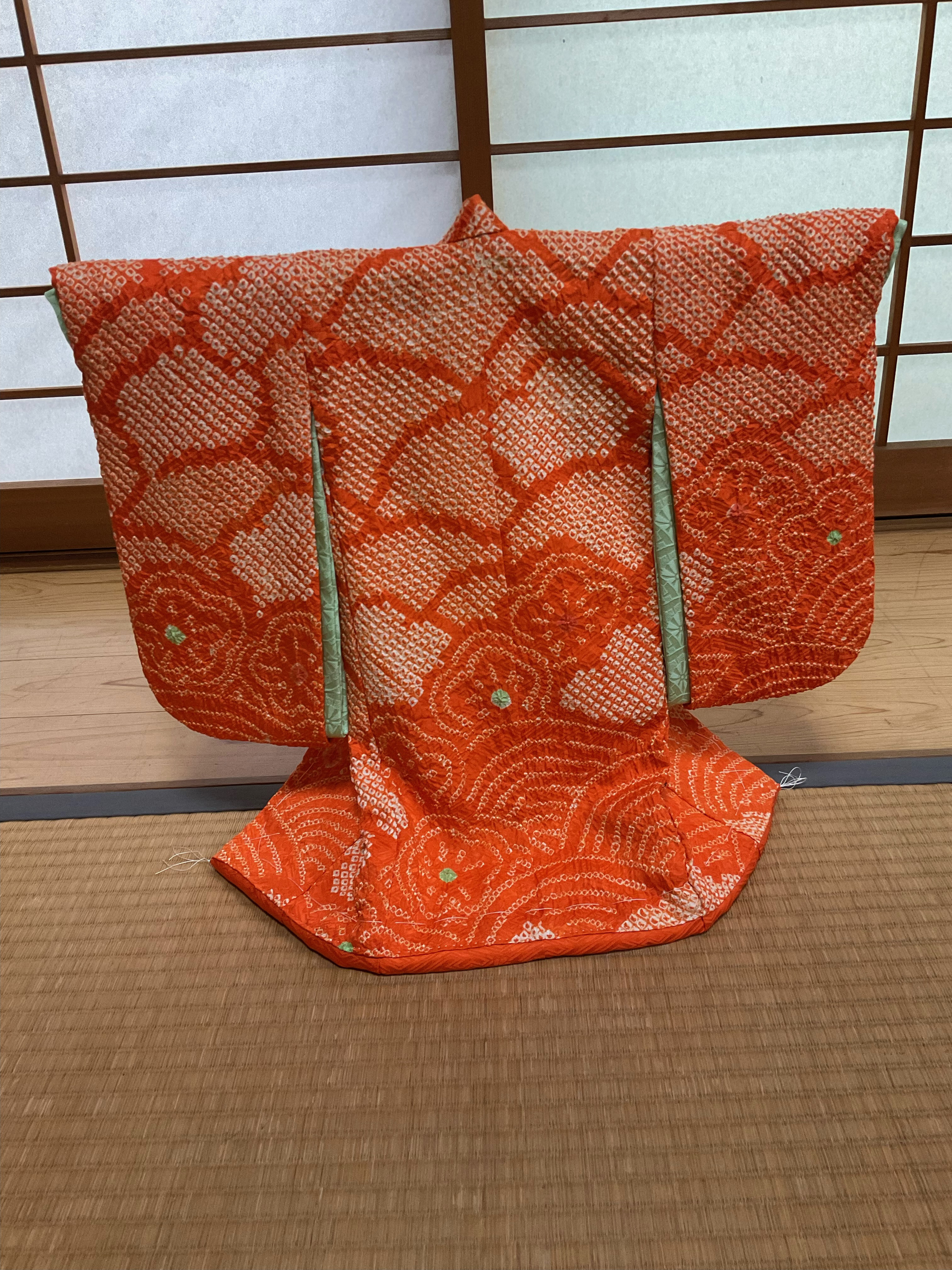 ミニチュア着物 朱赤打掛 鶴新しい