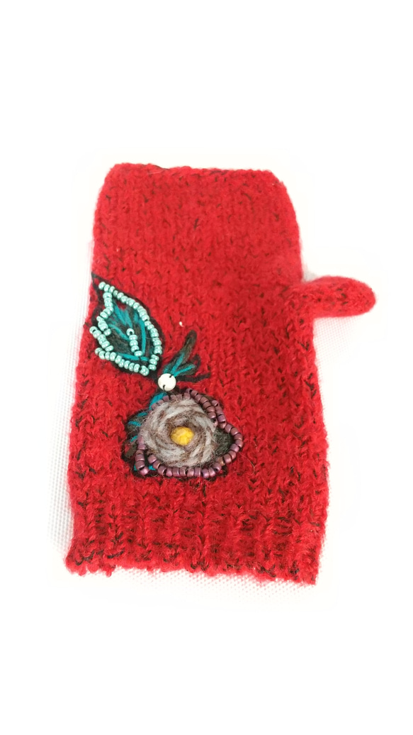 ビーズ刺繍の赤のアームウォーマー 9枚目の画像