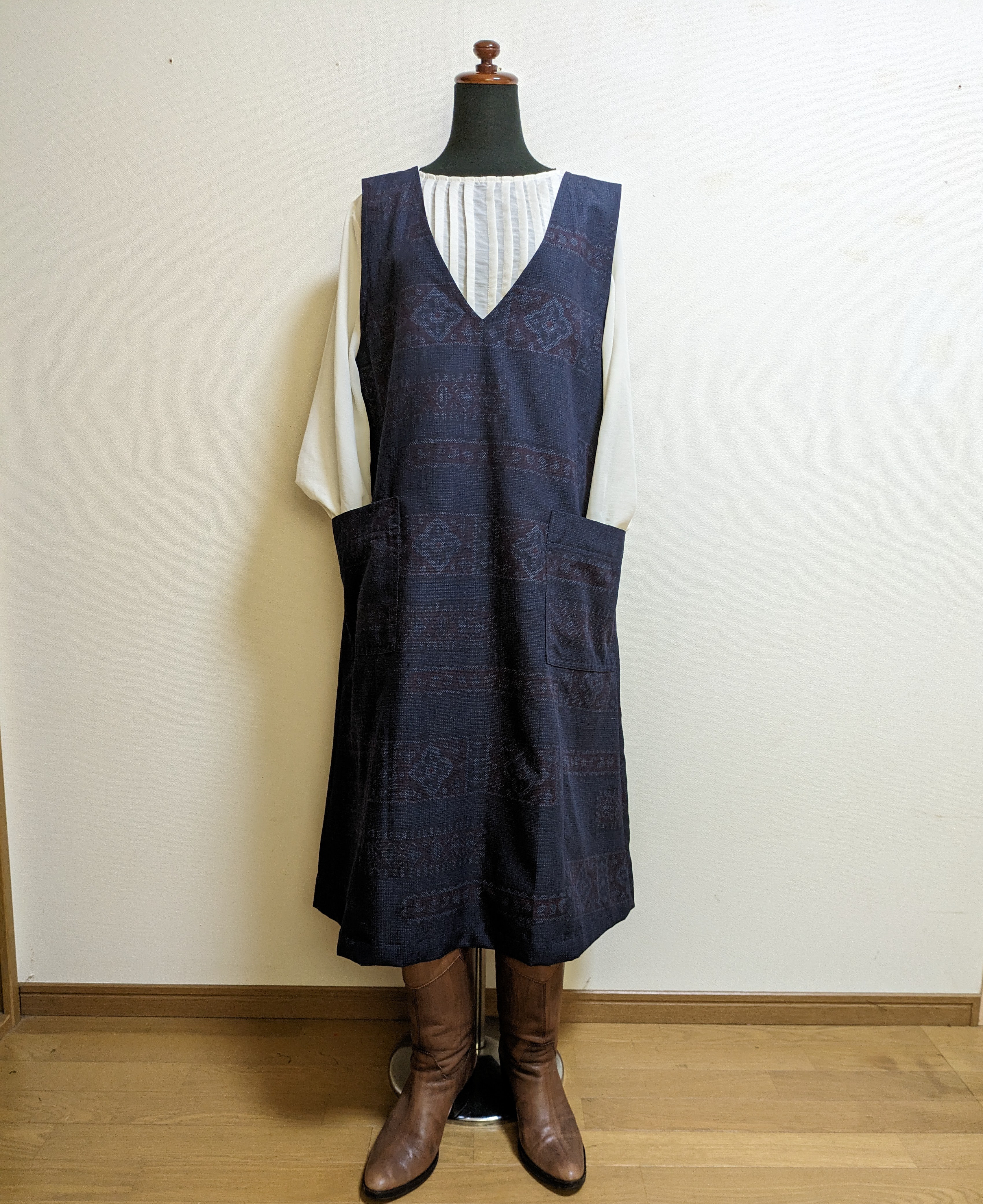 着物リメイクワンピース　　紬からジャンバードレス