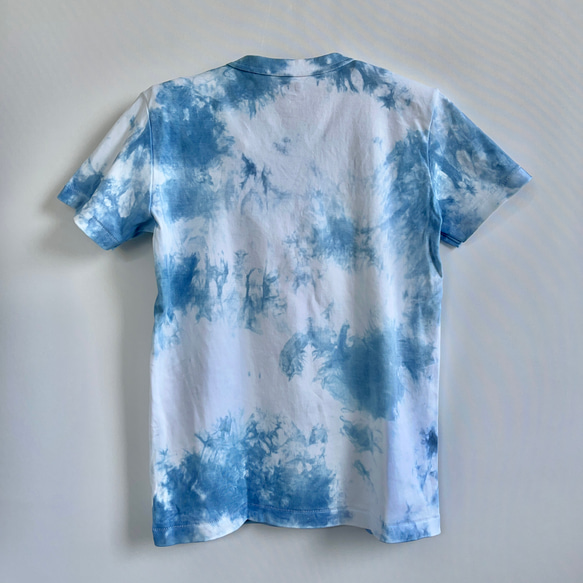 藍染クルーネックTシャツ・雲（半袖レディースS） 2枚目の画像