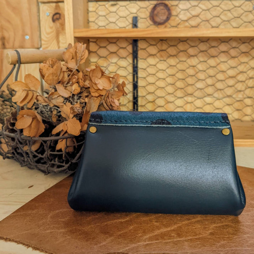 ぐしぐし手縫い＊マルチドットなハラコとダークグリーンの本革  