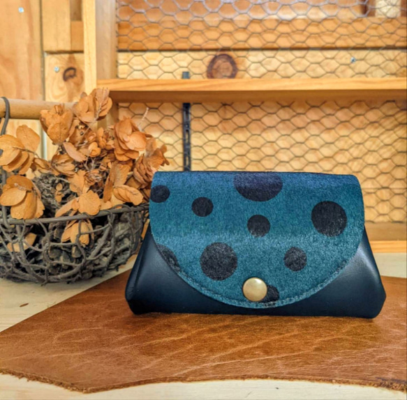 ぐしぐし手縫い＊マルチドットなハラコとダークグリーンの本革  