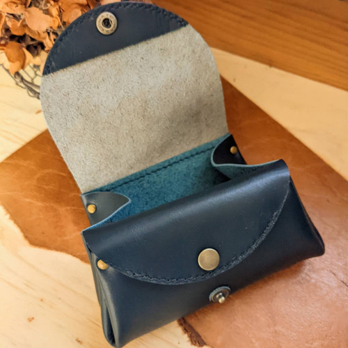 ぐしぐし手縫い＊ダルメシアンハラコとモスグリーンの本革