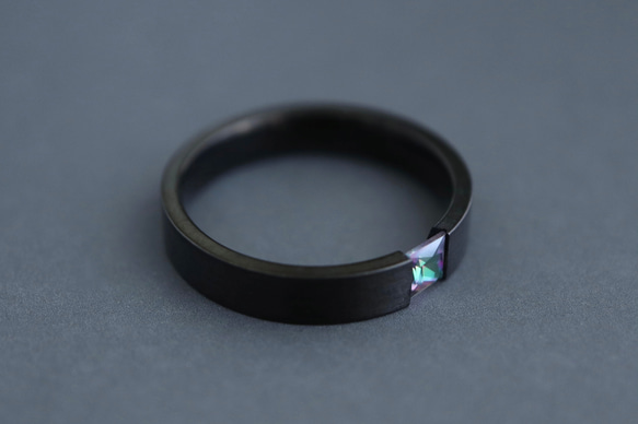 刻印♦︎ミスティックトパーズのブラックリング♦︎天然石♦誕生石♦サージカルステンレス【black＋square】 4枚目の画像