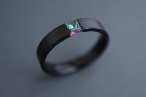 刻印♦︎ミスティックトパーズのブラックリング♦︎天然石♦誕生石♦サージカルステンレス【black＋square】 2枚目の画像