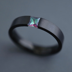 刻印♦︎ミスティックトパーズのブラックリング♦︎天然石♦誕生石♦サージカルステンレス【black＋square】 1枚目の画像