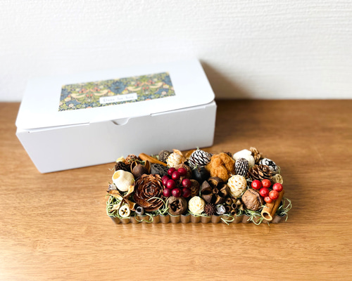 木の実のタルト♪ ドライフラワー Dans les bois 通販 16598636
