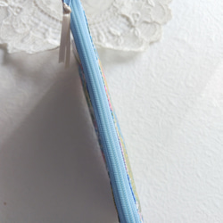 橫帶隔間（存摺） L型拉鍊透明袋瑪格麗特安妮自由層壓板♡仲夏花園裡盛開的花朵 第4張的照片