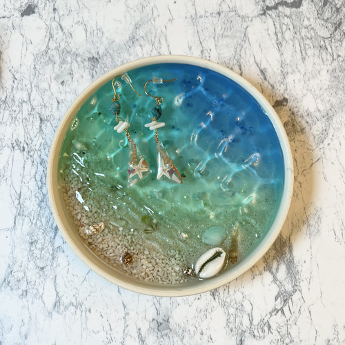 キャッシュトレイ　海　波 海のお皿 陶器 波紋アート キーケース 老眼鏡 補聴器 キャッシュトレー