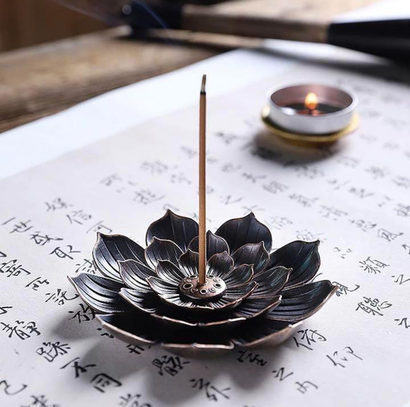 お香立て 香皿 蓮の花 蓮華 はすの花 おしゃれ 仏壇用皿 香炉 線香皿 