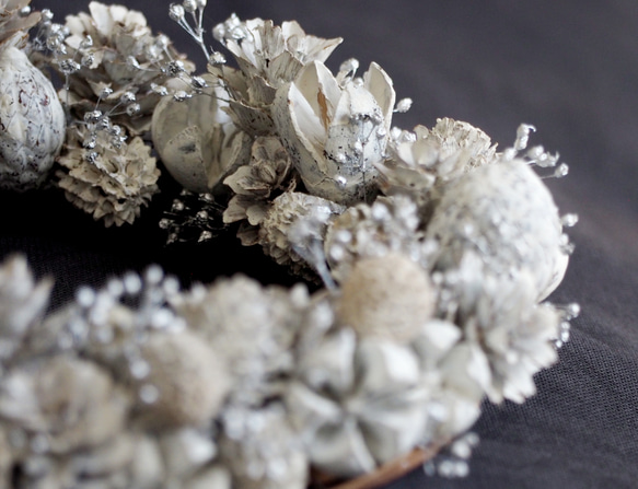 Mini Christmas Wreath / White Wood & Silver 5枚目の画像