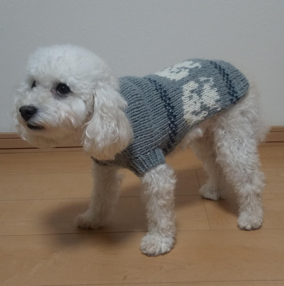 プードルのカウチン模様のセーター☆オーダーメイド 2枚目の画像