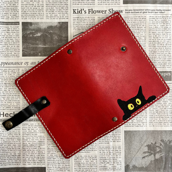 刺繍デザイン 黒猫 システム手帳 栃木レザー使用 バイブルサイズ 名入れ可 ギフトBOX付 4枚目の画像