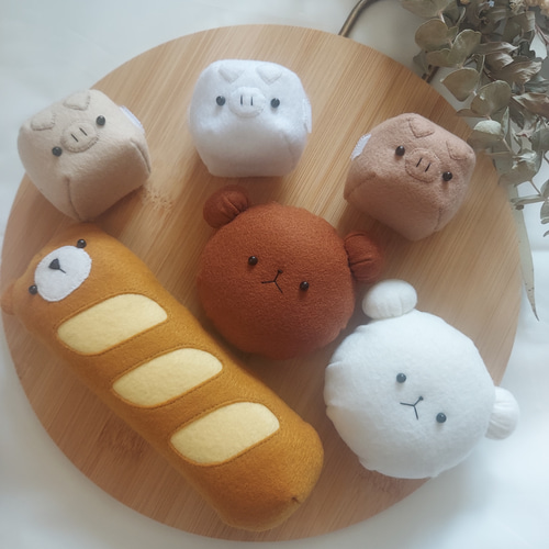 フェルトままごと 動物パン おもちゃ・人形 s2_felt 通販｜Creema 