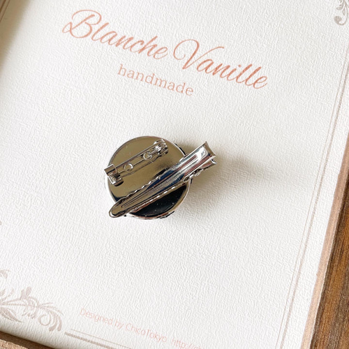 pjcハンドメイドブローチクロッチ君