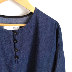 再販！× 8  やわらかなワンウォッシュデニムのシャツトップ  indigo blue 13枚目の画像
