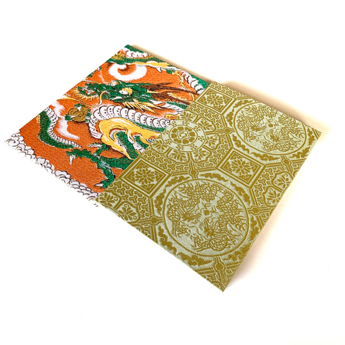 【 雲龍図大徳利花生 】　古九谷角福印　高33.7ｃｍ　　O1124B 龍虎図屏風｜作品紹介｜キヤノン 綴プロジェクト｜キヤノン