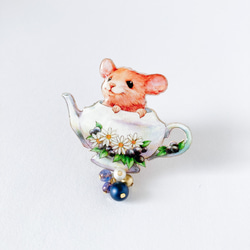 小さなネズミのティーポットブローチ 3枚目の画像