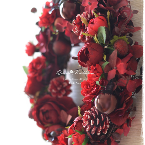 早割価格】【アート】赤いバラとワインレッドの紫陽花の大人可愛い