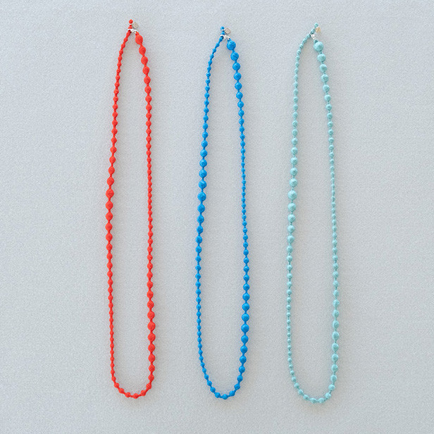 スフィア・プラス80㎝ネックレス（群馬カラー) / ベーシック　カジュアル　金属アレルギー 刺繍 糸