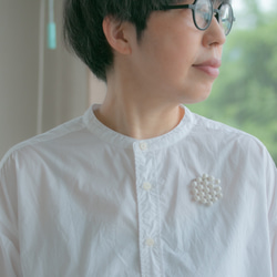 【 新作 】ハニカム ブローチ　コサージュ　卒業式　入学式　上品　刺繍 6枚目の画像