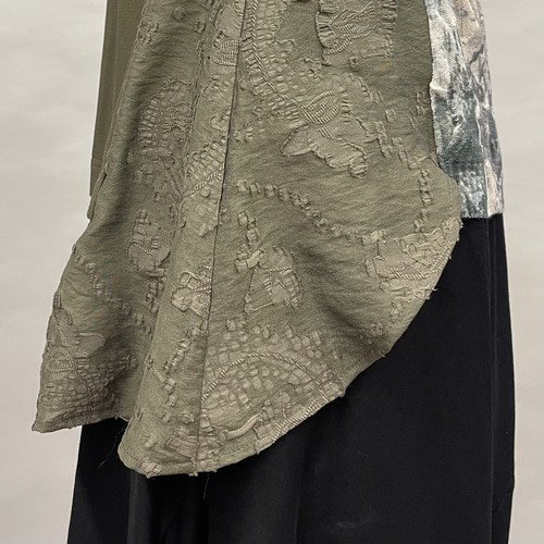 美品⁂センソユニコ⁂半袖プルオーバー　花柄袖　シアー素材　異素材切替　近年 M 花柄刺繍切替プルオーバー レディス JEUNEMAMAN(ジュネママン