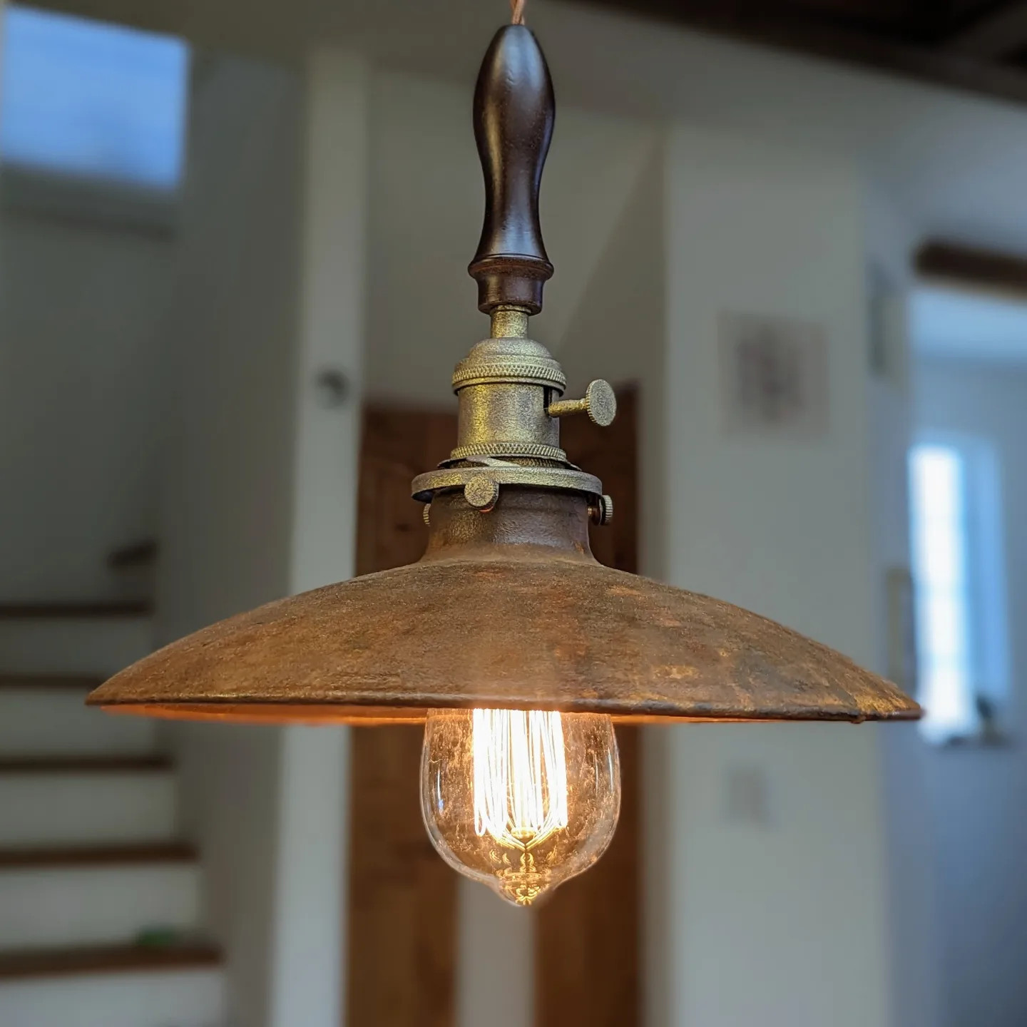 幻想的な真鍮＆ガラスのペンダントライト 【公式通販】