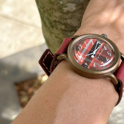 手作り腕時計　Via Aurelia(タータンチェックワインレッド & ワインレッド) 2枚目の画像