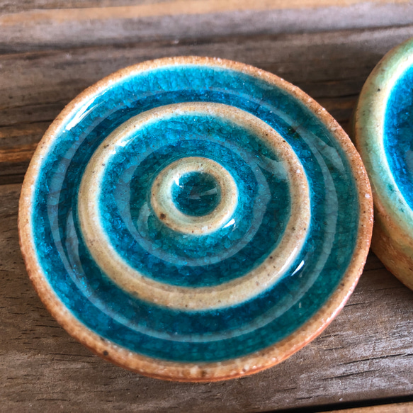 【陶器】鮮やかなペルシャ青釉のせっけん置き　ソープディッシュ・ソープ皿・石鹸　送料無料・ 2枚目の画像