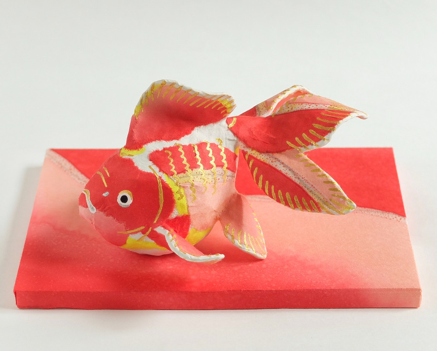 創作紙張り子 福金魚 ～ねぶた和紙を使って～