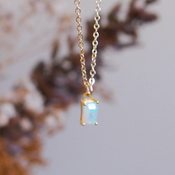 [熱門部落格推薦] 珍貴蛋白石項鍊，防過敏，14kgf，生日禮物，十月誕生石 第5張的照片