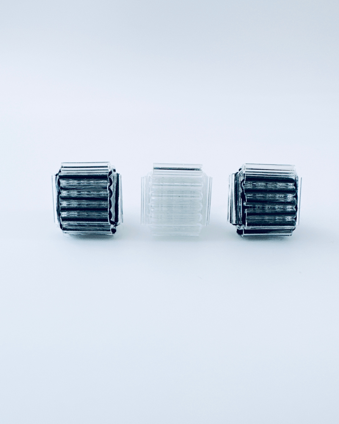 チェック柄黒ガラスビーズ刺繍イヤリング3点セット /ピアス【受注製作】#53