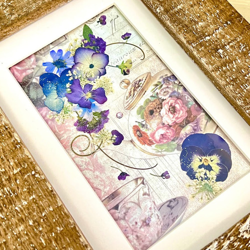 美品　ヴィンテージ　押し花　木製額　八角　雰囲気ある　花　花柄の額が素敵な 美品 ヴィンテージ 押し花 木製額 八角 雰囲気ある 花 花柄の額