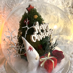 新作早割クリスマス2023 プリザーブドドライフラワーガラスドーム バラとヒムロスギツリー サンタトナカイプレゼント 10枚目の画像