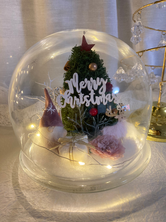新作早割クリスマス2023 プリザーブドドライフラワーガラスドーム バラとヒムロスギツリー サンタトナカイプレゼント 19枚目の画像