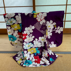 ミニチュア着物　刺繍　菊 ① ミニチュア着物 サガラ刺繍 着物 凜空 通販 16594310｜Creema(クリーマ)