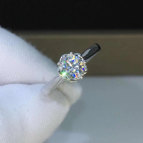 newデザイン】白金の薔薇 モアサナイト ダイヤモンド リング k18WG 