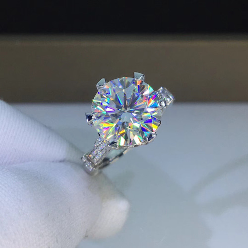 newデザイン】白金の薔薇モアサナイト ダイヤモンドリングk18