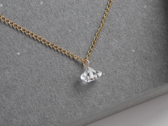 小さな最上級ハーキマーダイヤモンド 1粒 14kgfチェーンネックレス 1枚目の画像