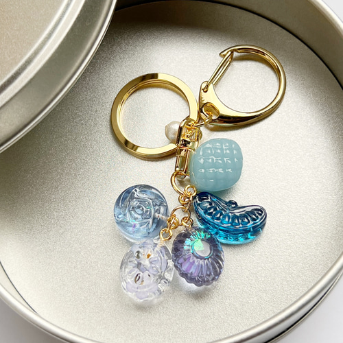 本物のお花を使った勿忘草のドロップキーホルダー チャーム