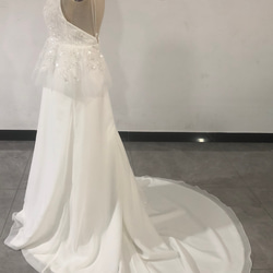高品質！米白色婚紗3D 3D蕾絲刺繡吊帶背心婚禮 第5張的照片