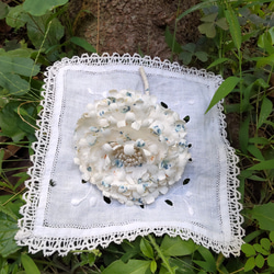 春らしい小花柄♡　天然素材(綿100%)　オートクチュール　コサージュ　カーネーション　 7枚目の画像