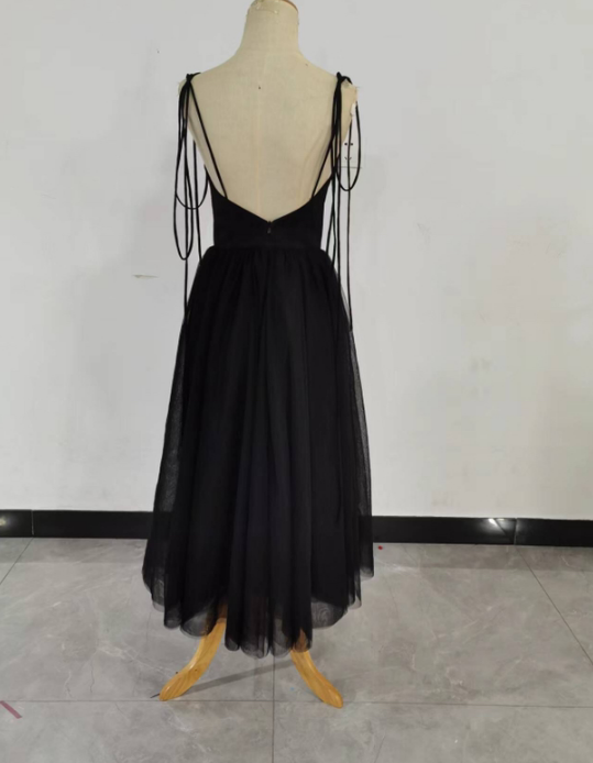 上品！ブラック パーティードレス ワンピース キャミソール パーティー/ ピアノ演奏会/ お呼ばれ/二次会