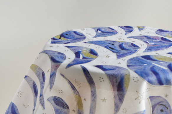 ハンカチ・スカーフ  / 月の番人 /パープル / ギフトにも 7枚目の画像