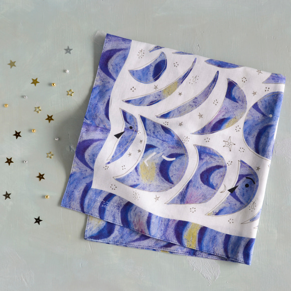ハンカチ・スカーフ  / 月の番人 /パープル / ギフトにも 1枚目の画像