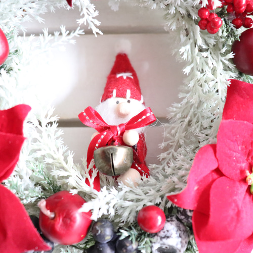 早割クリスマス2023】ベルを抱えサンタもひと休み☆森のクリスマス