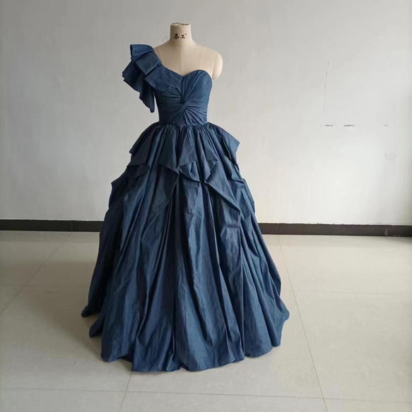 送料無料！クラシカル ブルーグレー デニムドレス ワンショルダー 背中  