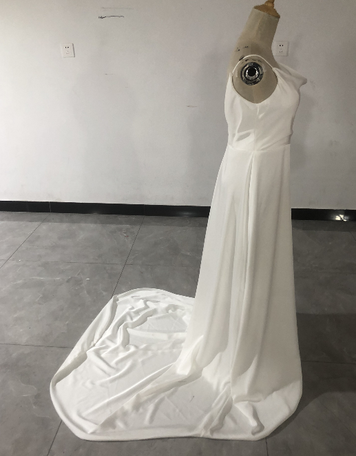 送料無料！エレガント オフホワイト ドレス ワンピース 背中見せ 二次会/拳式