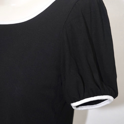 Piping Trim Puffsleeve Tops (black) 半袖Ｔシャツ ブラック 黒 カジュアル 4枚目の画像